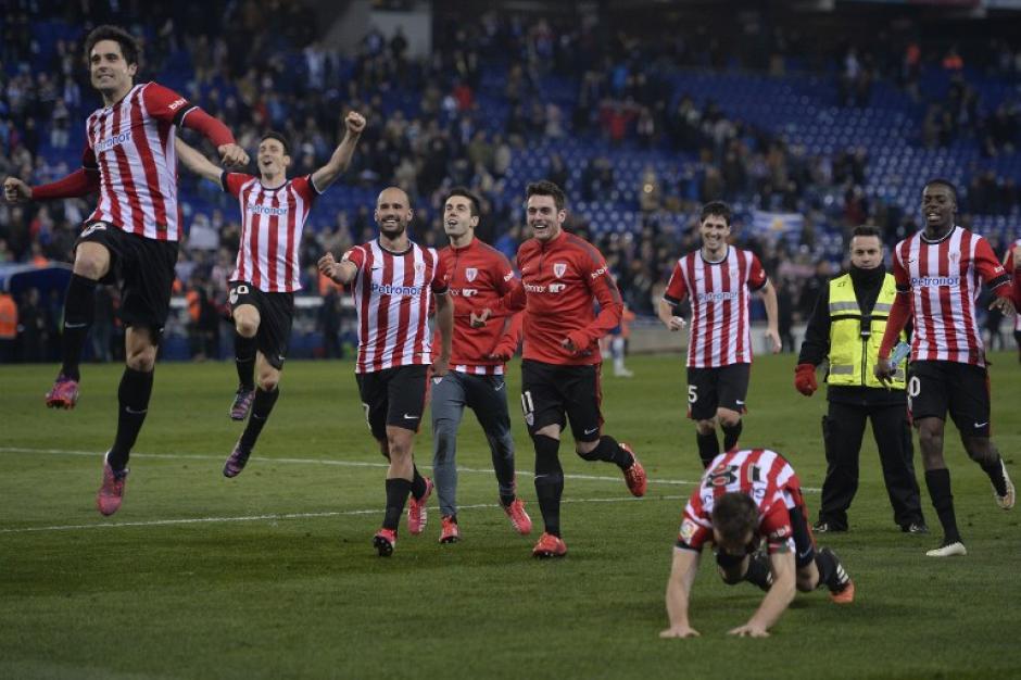 El Athletic Club jugará la final de la Copa del Rey ante el Barcelona tras eliminar al Espanyol en la semifinal. (Foto: AFP)