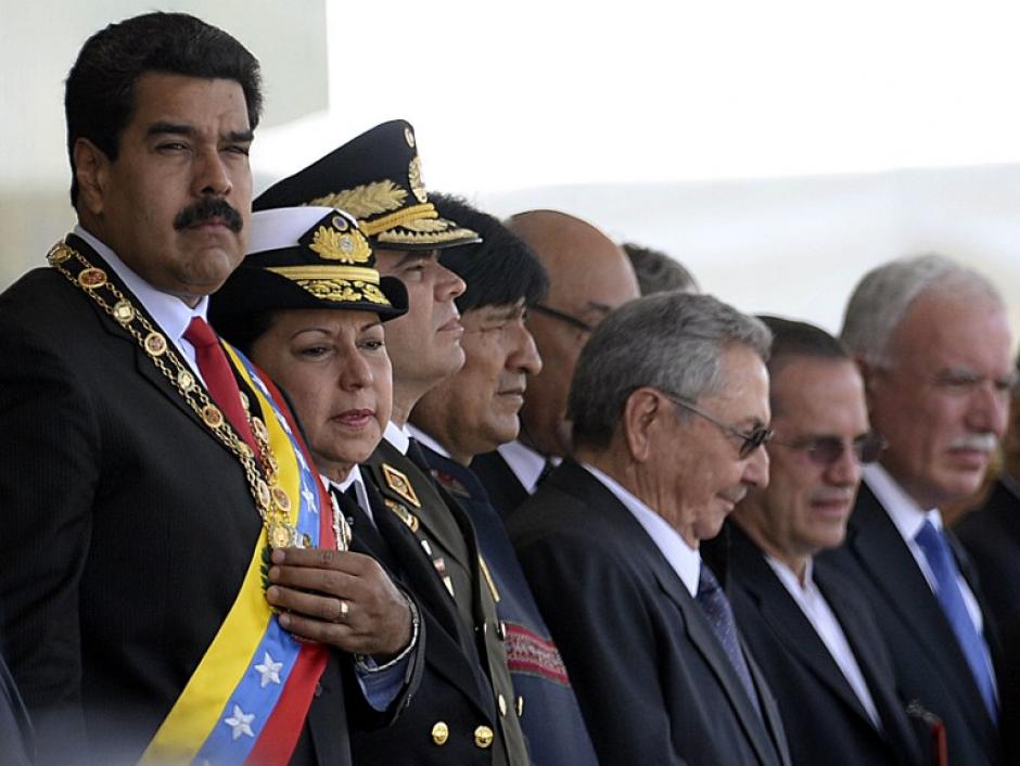 "Voy a responder con fuerza y contundencia cualquier intento de cualquier gobierno de América de meterse en los asuntos internos de Venezuela, no acepto intervencionismo en el país", declaró Nicolás Maduro. (Foto: AFP)