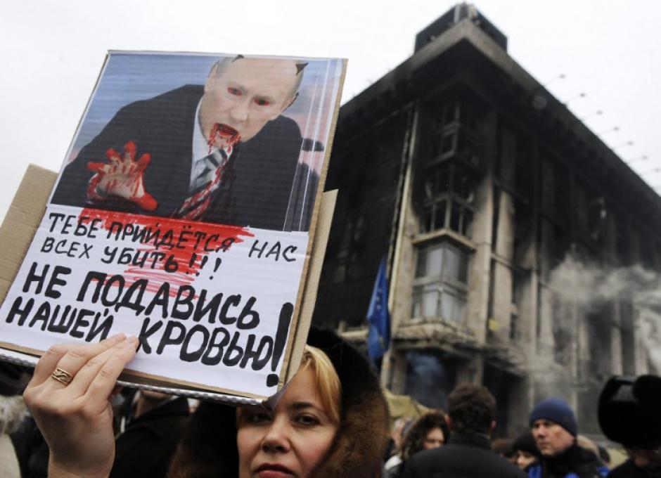 Vladimir Putin tomó la decisión de enviar tropas rusas a Crimea y se ha hablado de que está rompiendo tratados internacionales. (Foto: AFP)&nbsp;