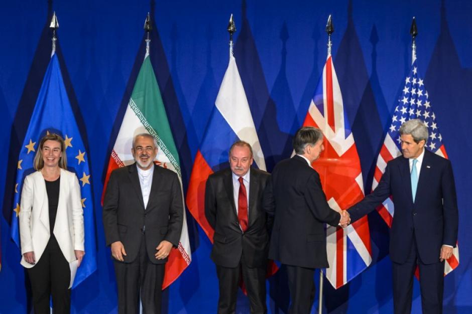 El acuerdo marco cerrado en Lausana, Suiza, supone un punto de inflexión en las negociaciones sobre el programa nuclear iraní, que afecta a las relaciones internacionales desde hace más de 12 años. (Foto: AFP)&nbsp;