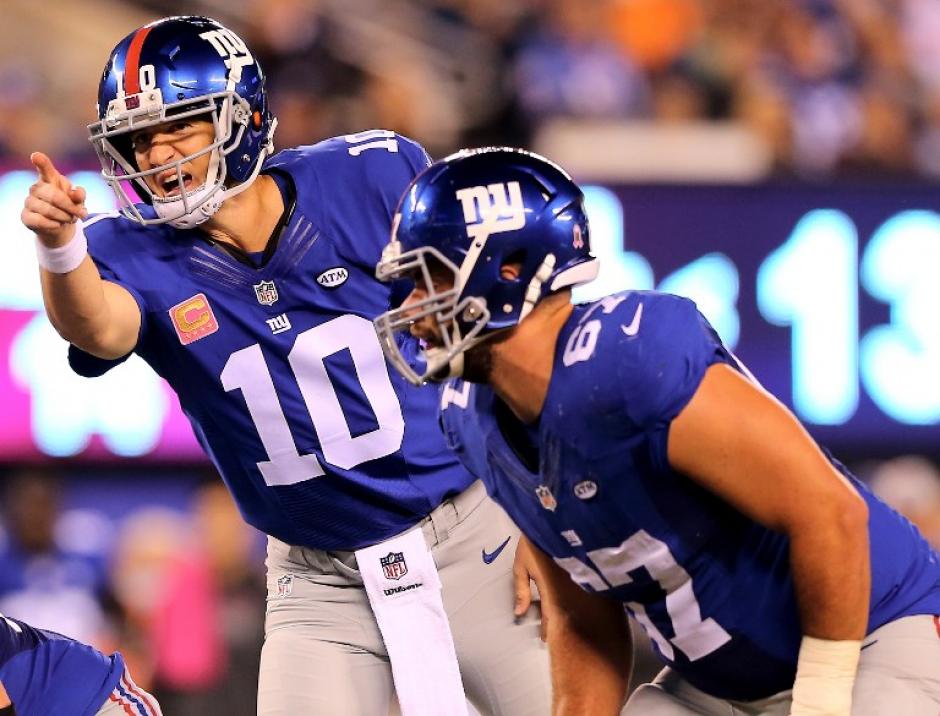 Eli Manning llevó a los Gigantes a la victoria ante los 49ers. (Foto: AFP)