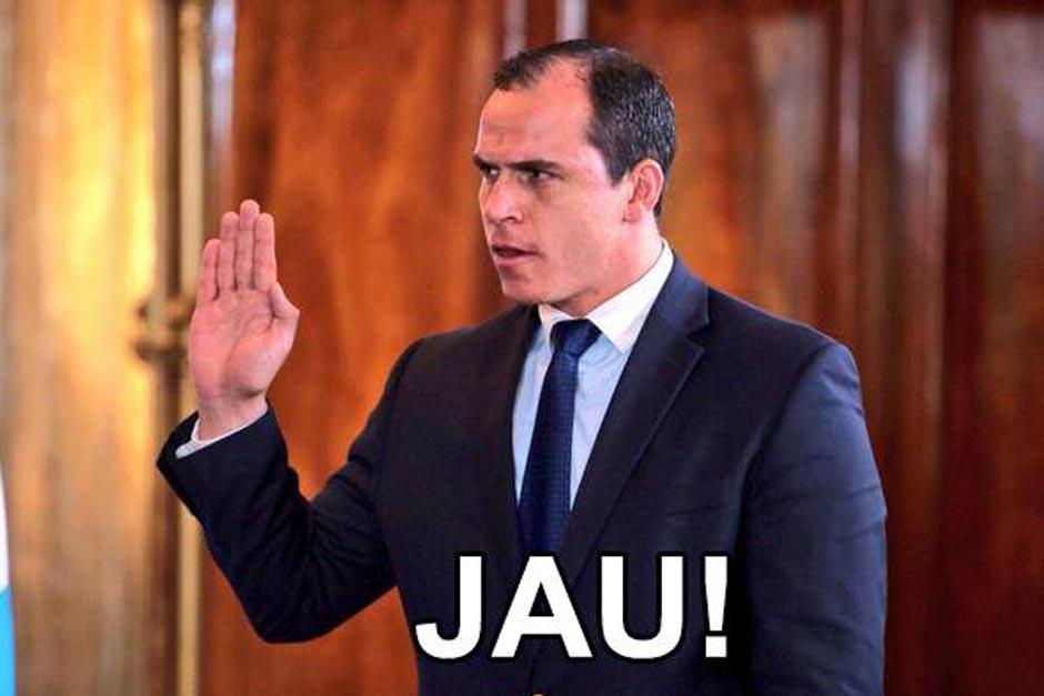 Las redes sociales ironizaron sobre el nombramiento de Dwight Pezzarossi como nuevo Ministro de Cultura y Deportes. (Foto: FB Arte y Cultura en Guate)