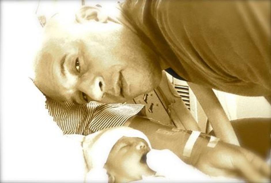 El actor Vin Diesel anunció la llegada de su tercer hijo con una fotografía en la que se ve el rostro del pequeño y el brazo de su pareja, la modelo mexicana Paloma Jiménez.