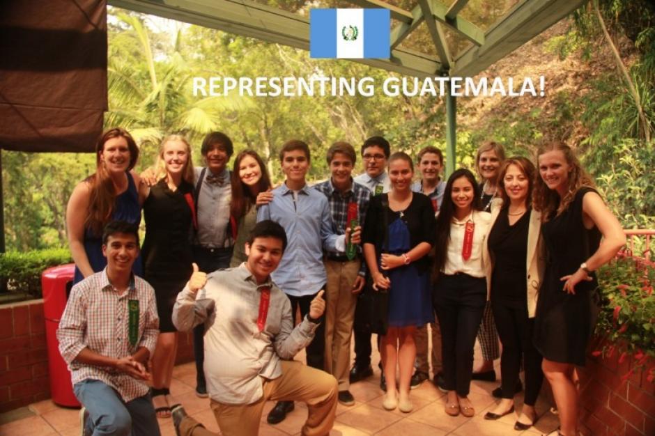 El equipo de estudiantes guatemaltecos participó en el History National Day celebrado en Guatemala y ahora esperan obtener un valioso resultado en Estados Unidos. (Foto: Antigua International School)