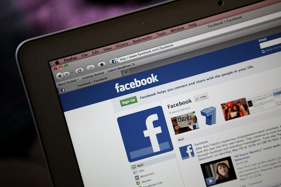 Facebook anunció un nuevo servicio que permitirá conocer las tendencias más populares. (Foto: Archivo)