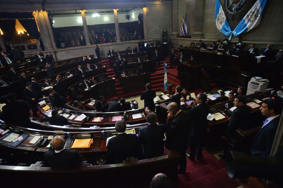 Los diputados al Congreso de la República aprobaron una enmienda en la que le quitan la potestad al presidente para remover al Fiscal General por mal desempeño. (Foto: Wilder López/ Soy502)