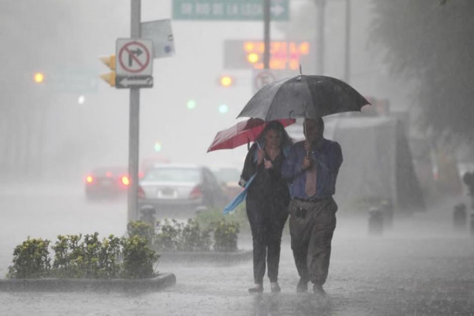 Nicaragua declaró hoy alerta máxima en Managua por las fuertes lluvias que afectaron a 13 mil 865 personas, más de 3 mil viviendas y 90 barrios de la capital. (Foto: www.michoacantrespuntocero.com)