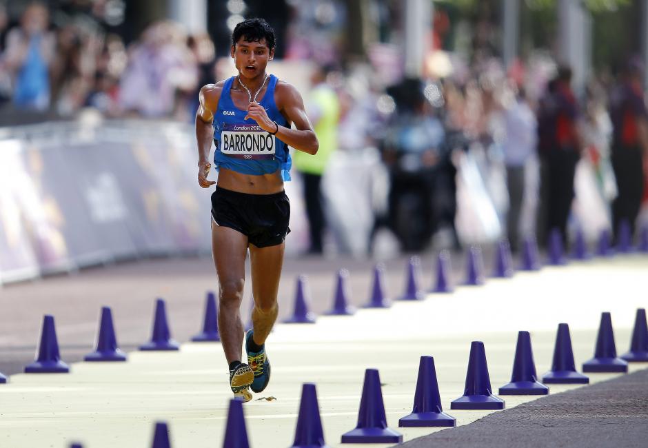 El guatemalteco Erick Barrondo dominó la prueba de 10 kilómetros del Séptimo Encuentro Intarnacional de Marcha en Katovice, Polonia. (Foto: Soy502)