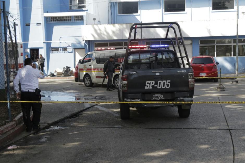 El Hospital Roosevelt fue escenario de un hecho sangriento la semana pasada. Sin embargo, se reveló que sí existen clínicas en dos prisiones, pero no hay médicos que quieran trabajar ahí. (Foto: archivo/Soy502)