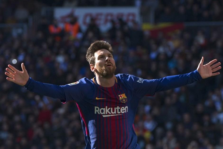 Lionel Messi fue el autor del segundo gol del FC Barcelona en su victoria por 0-3 sobre el Real Madrid. (Foto: AFP)