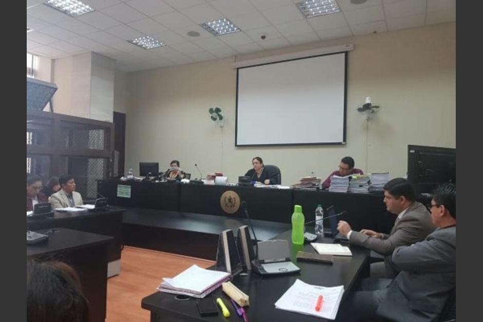 La audiencia en contra de 34 personas señaladas de plazas fantasma estuvo a cargo de la jueza Claudette Domínguez. (Foto: MP)&nbsp;