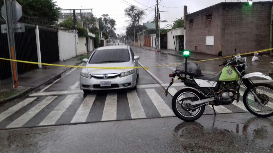En el interior del automóvil capturaron al presunto sicario. (Foto: Amílcar Montejo/PMT)&nbsp;