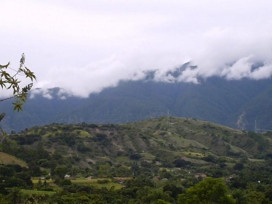 Las montañas de Quiché, cubiertas por las nubes. (Foto: SmartWiki.com)