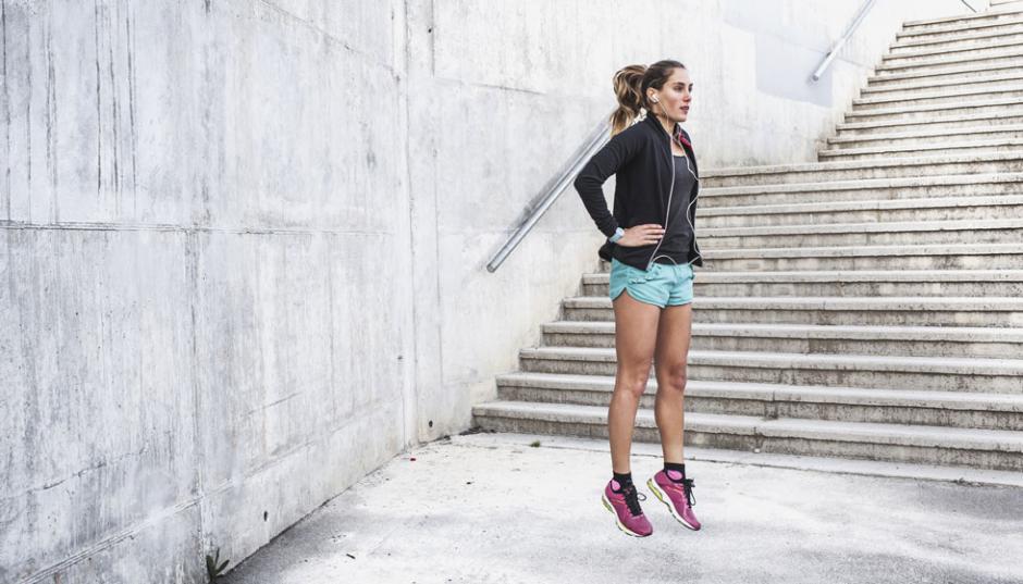 Si no tienes tiempo estos ejercicios rápidos son para ti. (Foto: Foto: Glamour México)