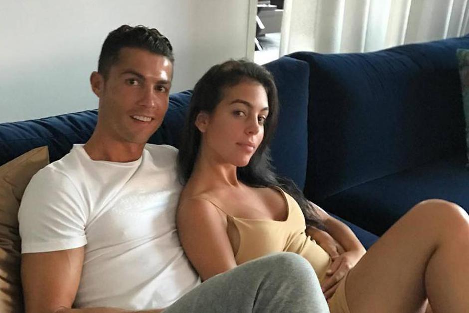 Cristiano Ronaldo y su novia esperan gemelos. (Foto: Twitter)