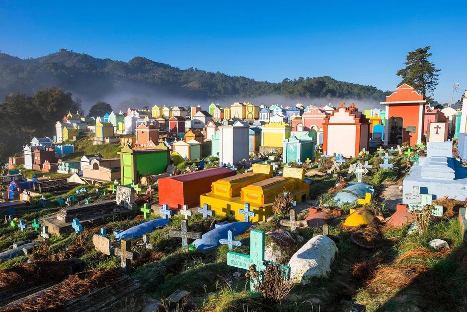 El camposanto al occidente del país tiene un toque diferente al del resto del mundo. (Foto: National Geographic)