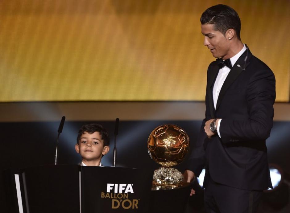 Cristiano Ronaldo comparte los logros de su primer hijo cada vez que tiene la oportunidad de hacerlo. (Foto: AFP)