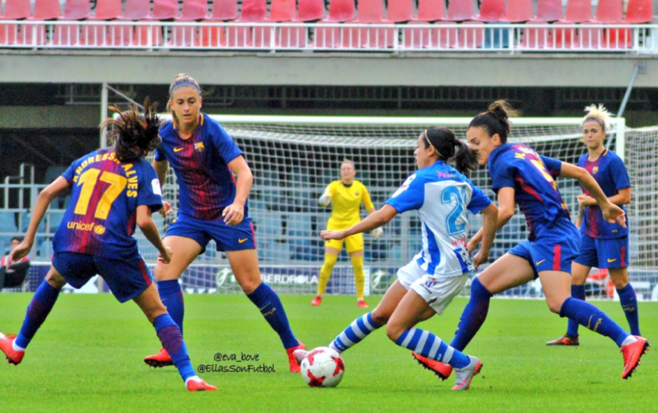 Ana Lucía Martínez disputó los 90 minutos ante el FC Barcelona. (Foto: Twitter/@Eva_bove)