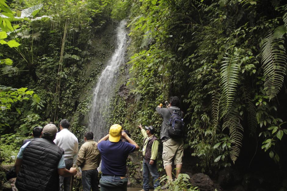 La intención es que los estudiantes tengan más herramientas para que el turismo tenga el menor impacto en la naturaleza. (Foto: Fredy Hernández/Soy502)