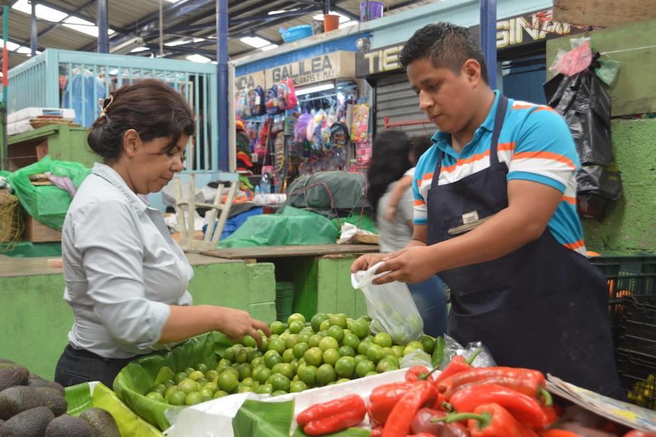 La nueva canasta básica tiene un valor estimado de Q3475. (Foto: archivo/Soy502)