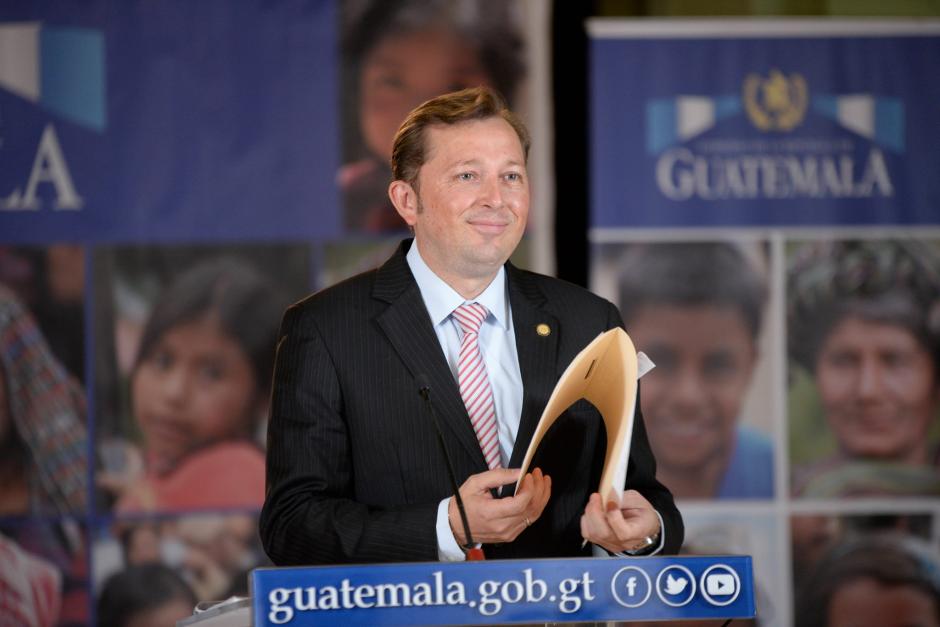 Heinz Hiemann, portavoz de la Presidencia, explicó que Guatemala no recibe instrucciones en ningún idioma. (Foto: archivo/Soy502)