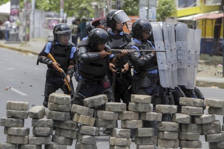 El gobierno de Daniel Ortega sacó a las calles a las fuerzas de seguridad para contener las protestas. (Foto: AFP)