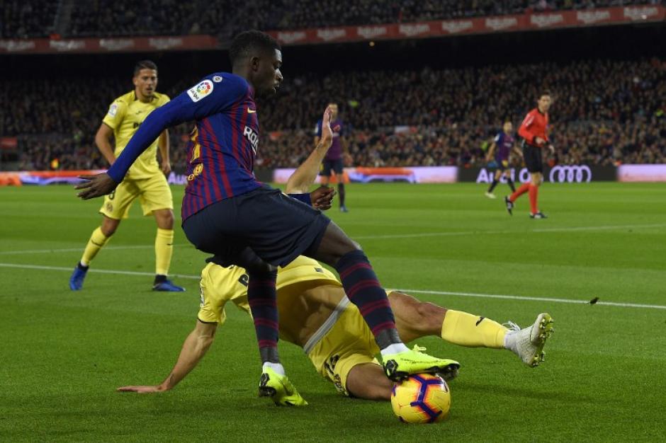 Ousmane Dembélé fue el jugador más destacado del Barcelona en el triunfo ante el Villarreal. (Foto: AFP)