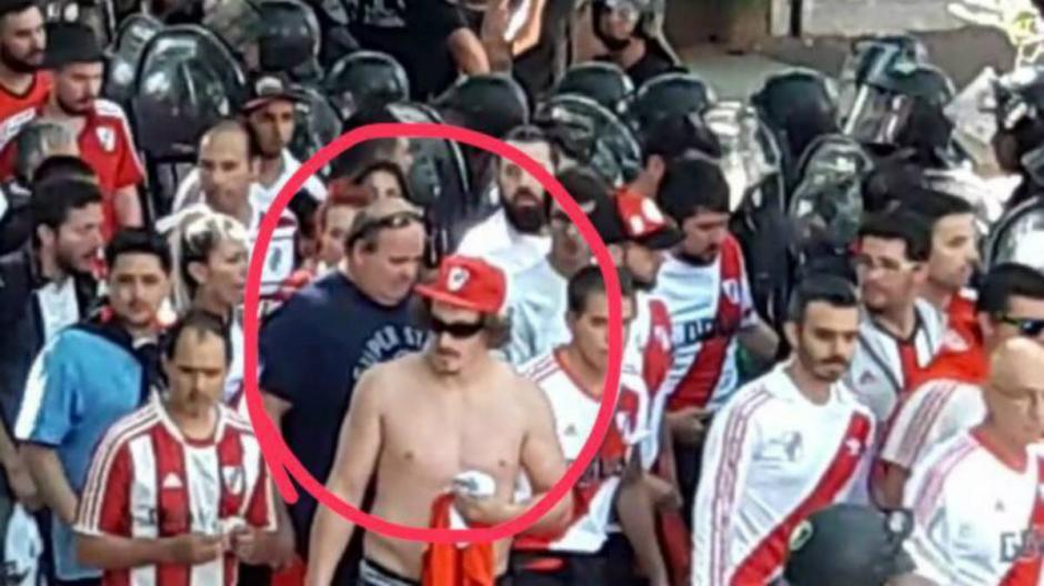Barra brava de River Plate fue detenido por el ataque al bus de Boca Juniors. (Foto: Captura de video)