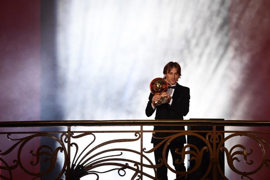 Luka Modric terminó con a hegemonía Messi-Cristiano en el Baón de Oro. (Foto: AFP)