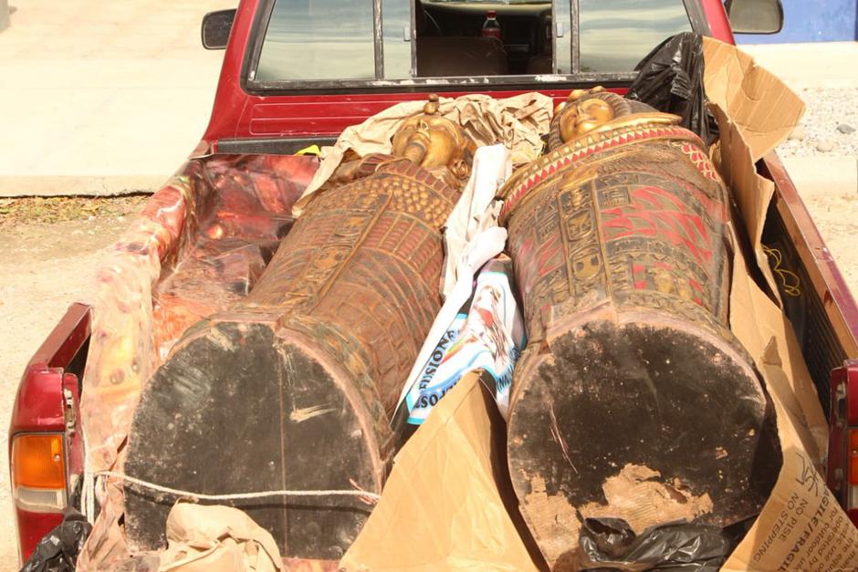 La PNC detuvo un picop que transportaba dos estatuas egipcias. (Foto: PNC)