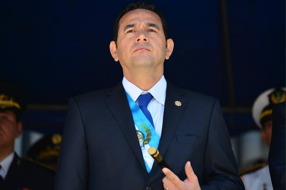 El presidente Jimmy Morales cambió la dirección de tres ministerio y se prevé la salida del titular de SAT. (Foto: Archivo/Soy502)