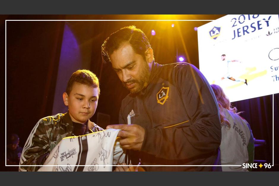 Carlos "El Pescado" Ruiz volvió para compartir con excompañeros en un evento del LA Galaxy. (Foto: LA Galaxy)