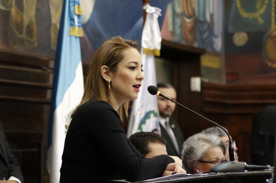 Alejandra Carrillo, diputada por el MR, se ha convertido en la mano derecha del oficialista Javier Hernández. (Foto: Archivo/Soy502)