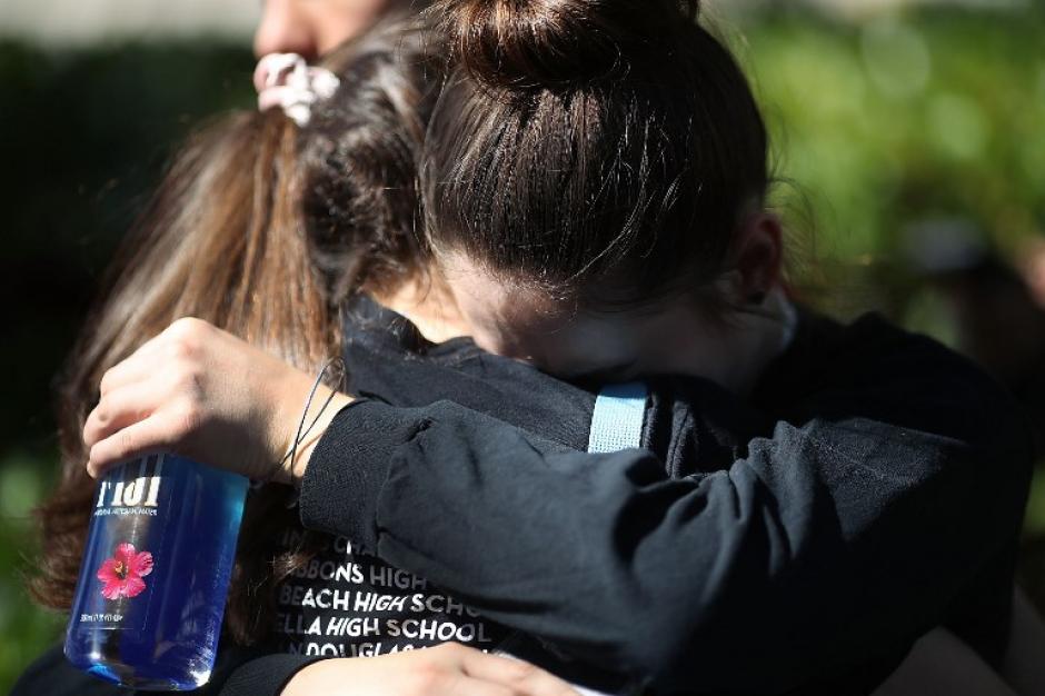 Los compañeros del sospechoso de la masacre en una escuela secundaria sabían lo que ocurriría. (Foto: AFP)