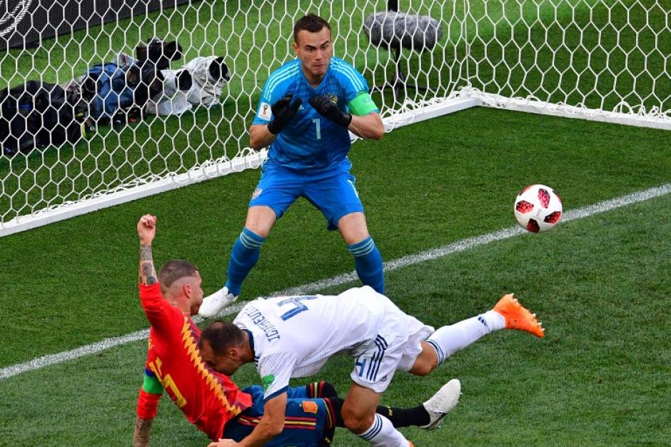 Así fue la anotación con la que España derrota a Rusia. (Foto: AFP)