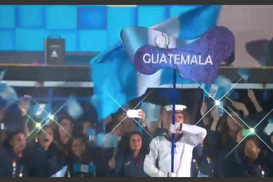 Así desfiló la delegación guatemalteca en la inauguración de los Juegos Centroamericanos y del Caribe Barranquilla 2018. (Foto: Captura de video)