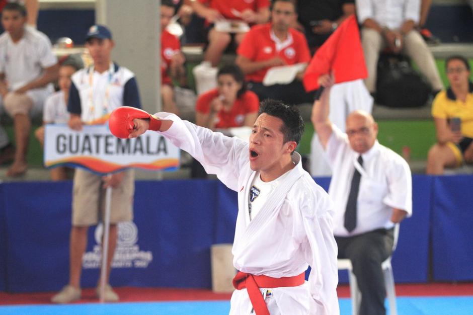 Allan Maldonado, medalla de oro para Guatemala en el karate categoría 75 kilogramos en Barranquilla 2018. (Foto: archivo/Soy502)