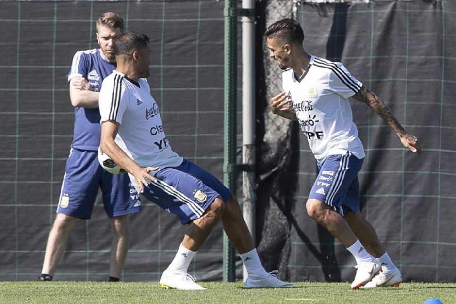 El centrocampista Manuel Lanzini durante el entrenamiento de Argentina antes de lesionarse (Foto: LaNación)