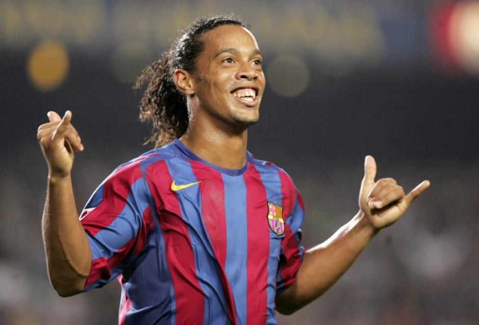 Ronaldinho empujó a Kléberson a firmar con el Manchester United. (Foto: Referí)