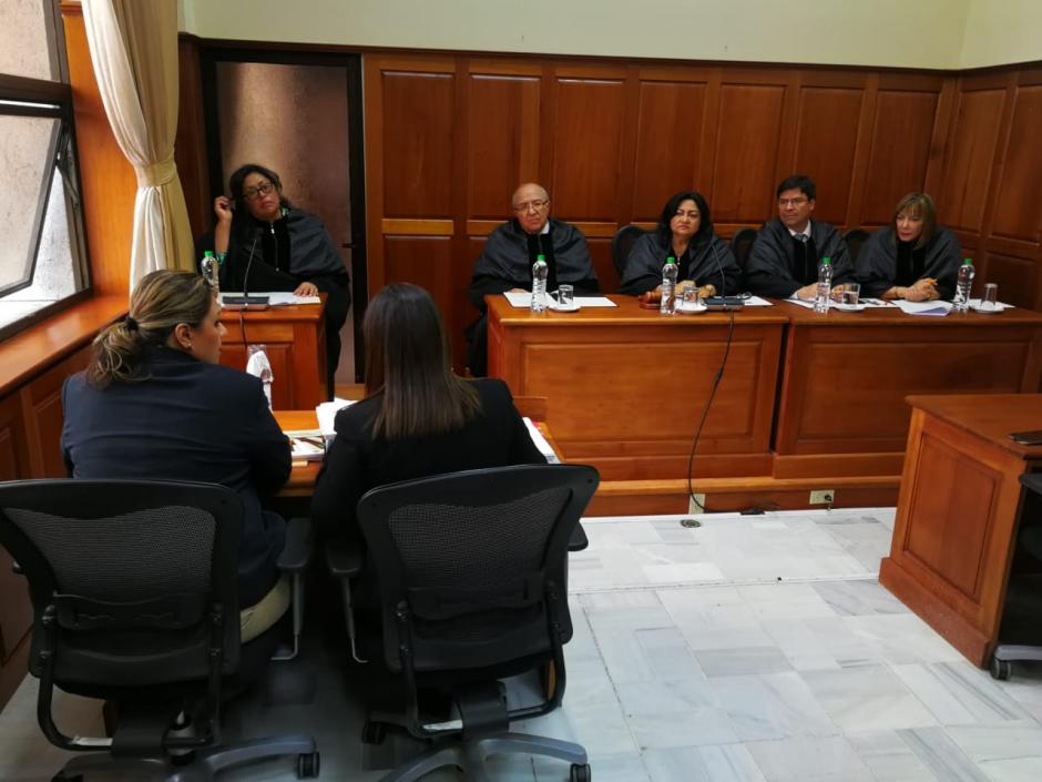 La canciller Sandra Jovel se presentó a la audiencia de casación para conocer si el caso penal en su contra será reactivado. (Foto: Wilder López/Soy502)&nbsp;