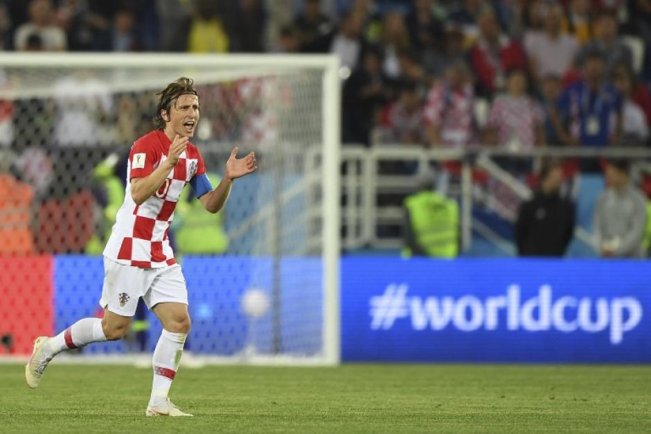 Luka Modric guía el triunfo de Croacia. (Foto: AFP)