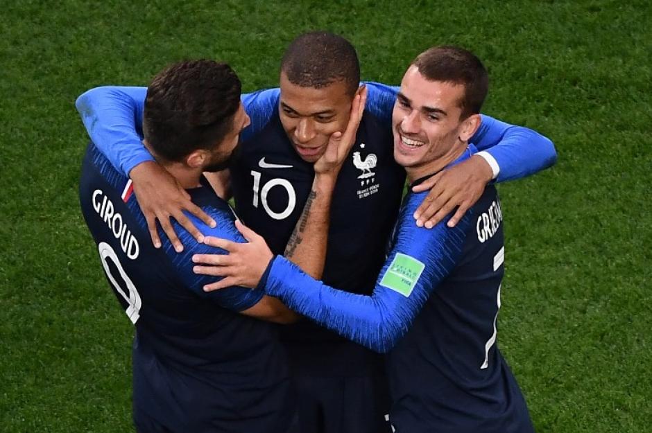 Francia venció a Perú con gol de Mbappé. (Foto: AFP)