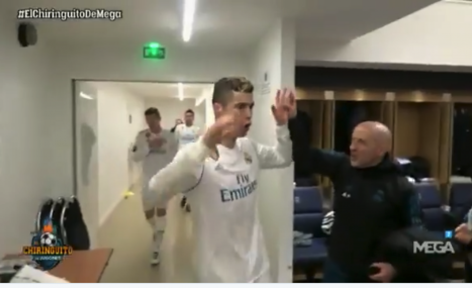 Así festejó el Real Madrid en el camerino del Parque de los Príncipes. (Foto: Captura de video)