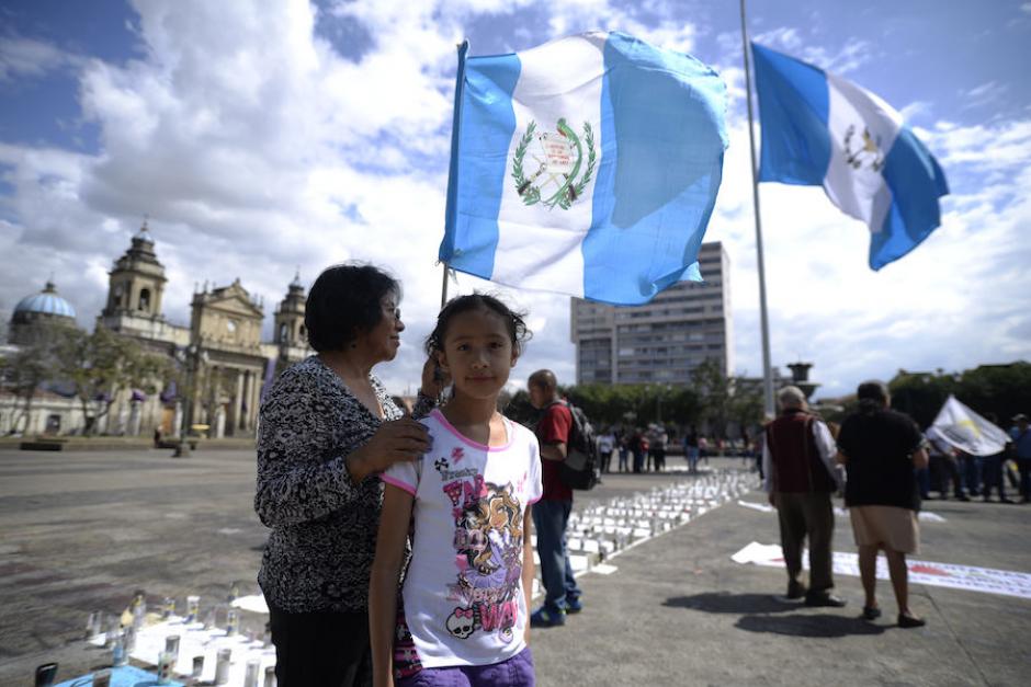 Las niñas fallecidas en el Hogar Seguro Virgen de la Asunción debieron recibir un tributo el 8 de marzo, a un año de la tragedia. (Foto: Wilder López/Soy502)