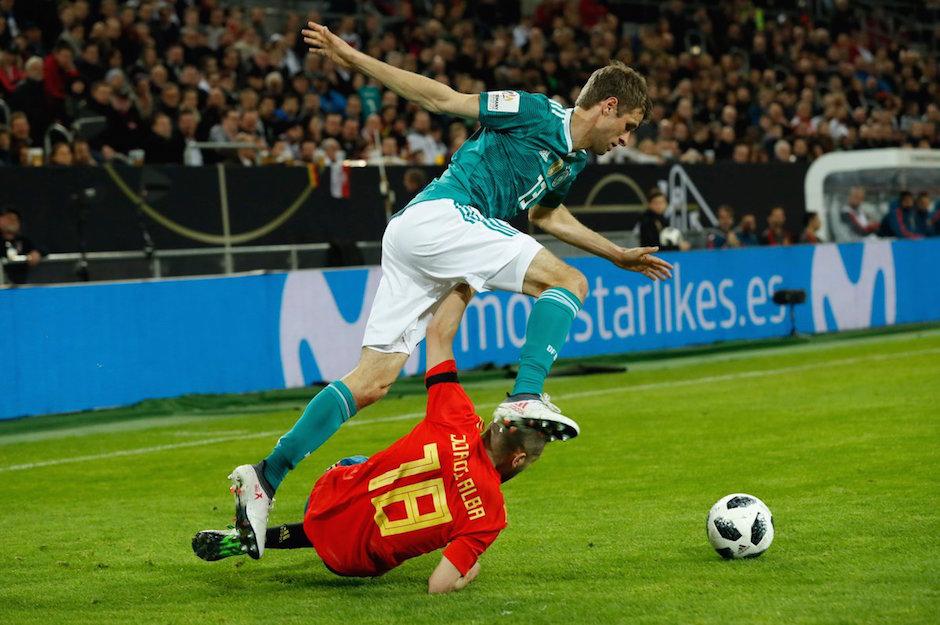 España y Alemania protagonizaron un entretenido juego de fútbol. (Foto: AFP)