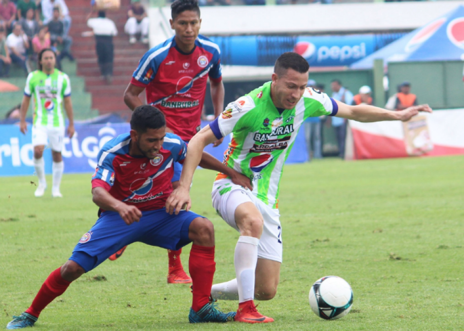 Xelajú Venció a Antigua GFC en el estadio Pensativo con gol de Juan Carlos Silva. (Foto: Xelajú MC)