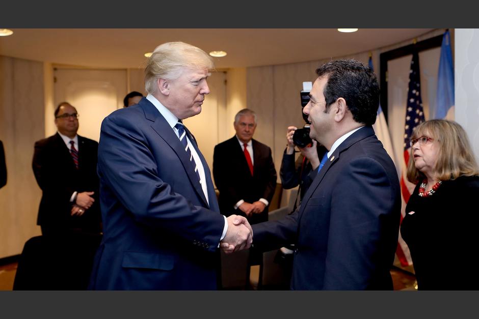 Donald Trump y Jimmy Morales hablaron sobre migración e Israel el pasado 8 de febrero. (Foto: Gobierno)