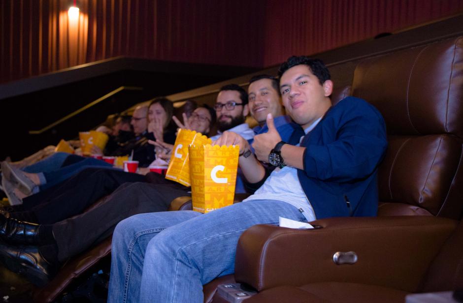 A partir de ahora todas las salas de Cinemark tienen asientos reclinables de lujo. (Foto: Victor Xiloj/Soy502)