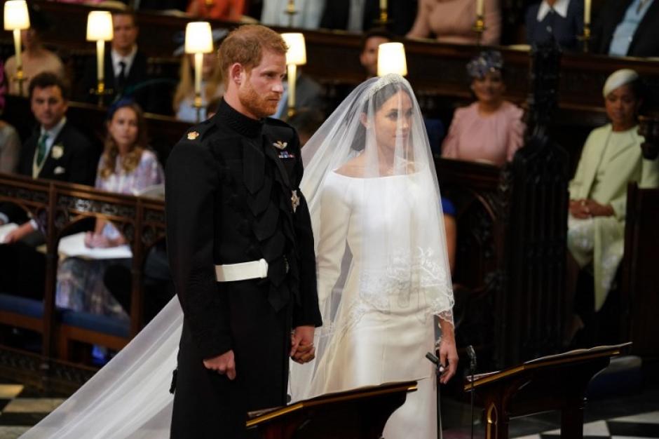 La boda de Meghan Markle y el príncipe Enrique de Inglaterra empezó este sábado en la iglesia San Jorge de Windsor. (Foto: AFP)&nbsp;