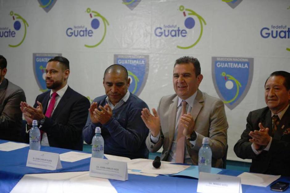 FIFA comunicó a la Fedefut que levantó la suspensión al balompié de Guatemala. (Foto: Wilder López/Soy502)